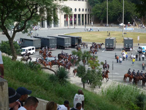 police&horse